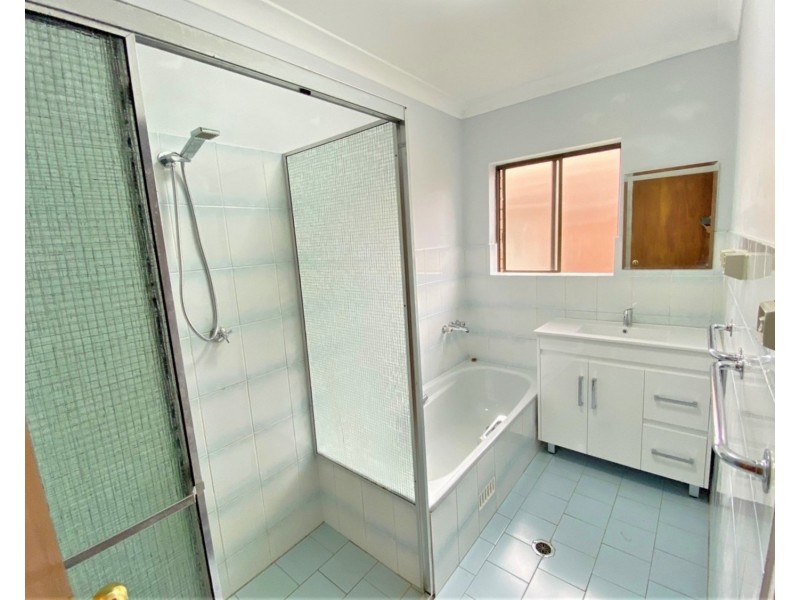 335 Hume Highway, Bankstown NSW 2200