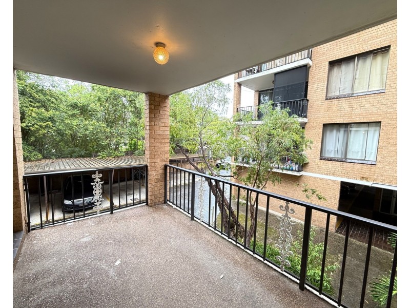 13/33-35 Sir Joseph Banks Street, Bankstown NSW 2200