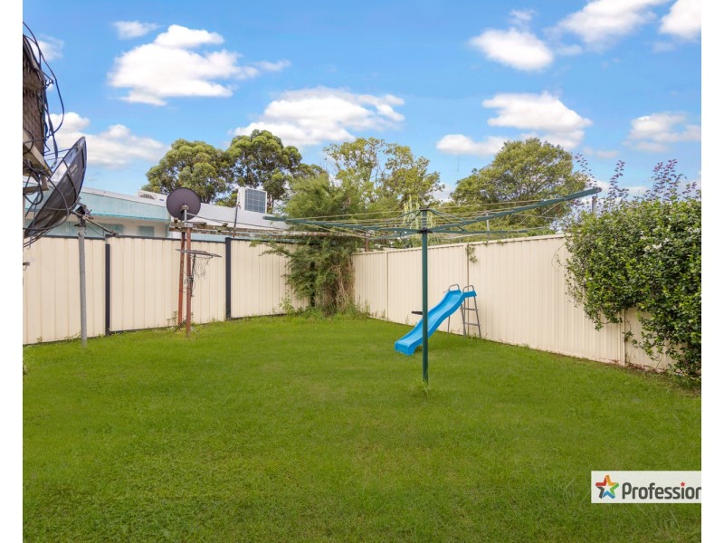 182 Chisholm Road, Auburn NSW 2144