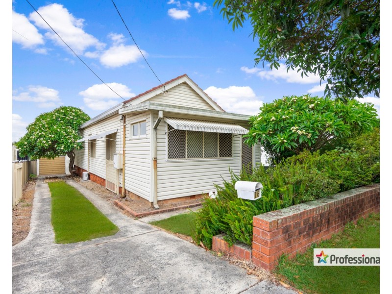16 Market Street, Condell Park NSW 2200