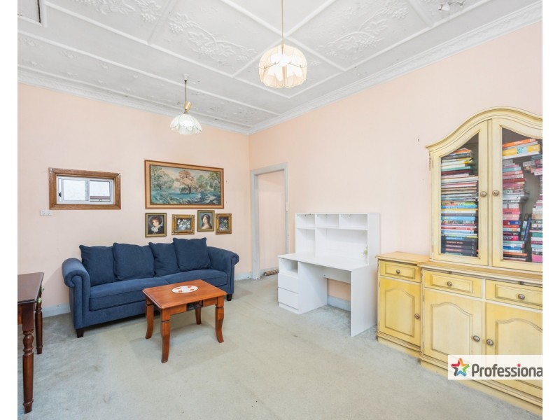 16 Market Street, Condell Park NSW 2200