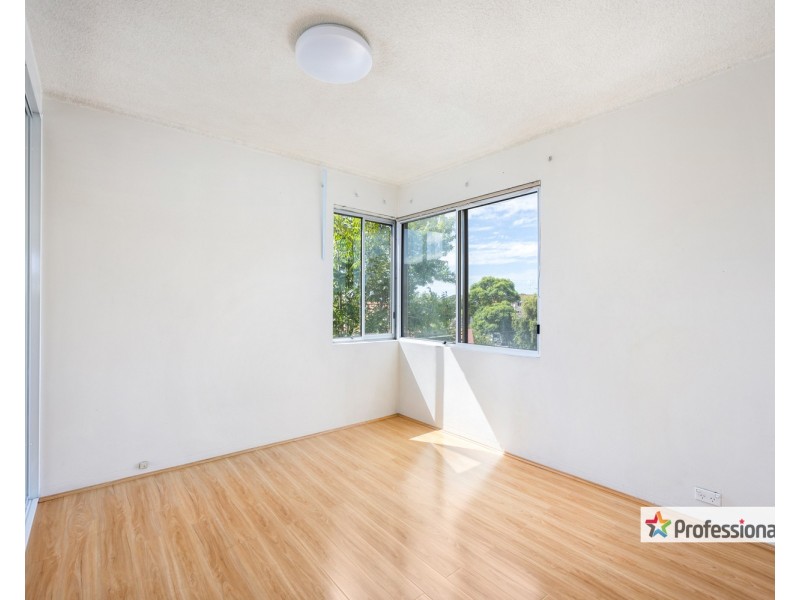 3/20A Edwin Street, Regents Park NSW 2143