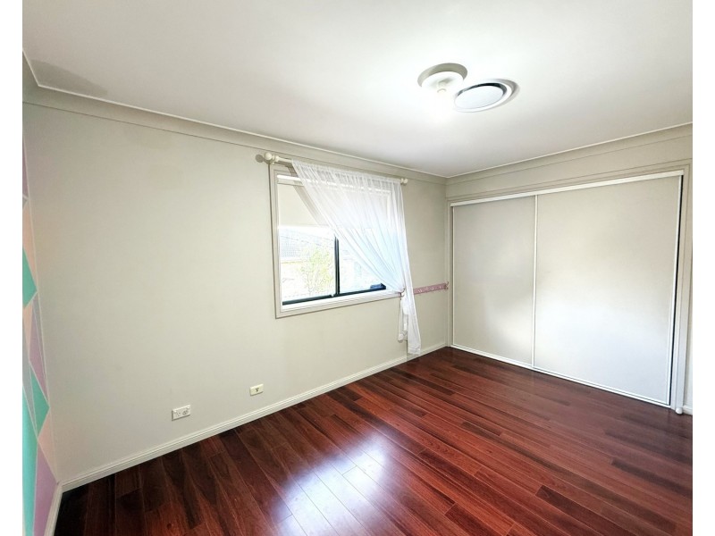 6/19 Balmoral Crescent, Georges Hall NSW 2198