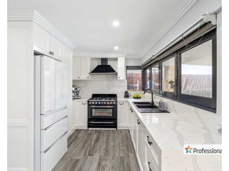 61 Ellesmere Street, Panania NSW 2213