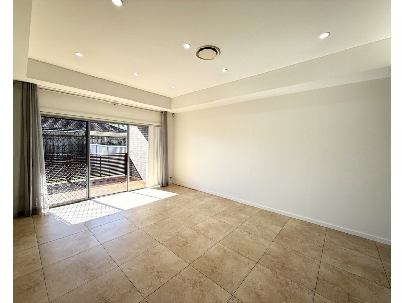 8B Doust Street, Chester Hill NSW 2162