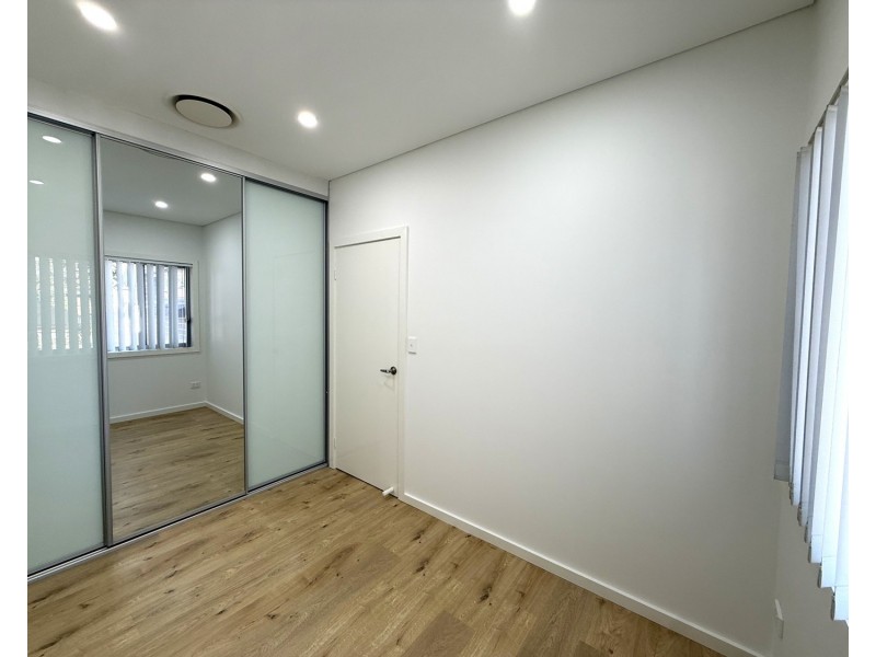 8B Doust Street, Chester Hill NSW 2162