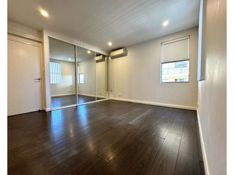 27/7 Jacobs Street, Bankstown NSW 2200