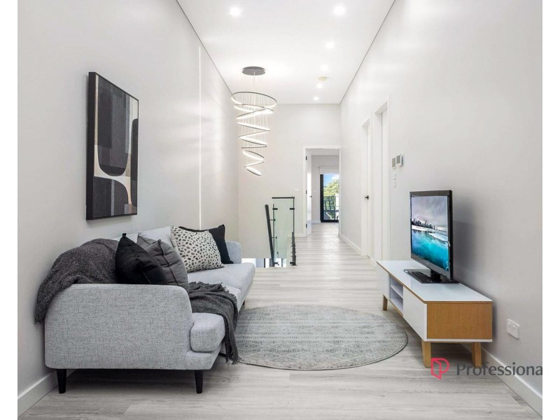 9A Gallipoli Street, Condell Park NSW 2200