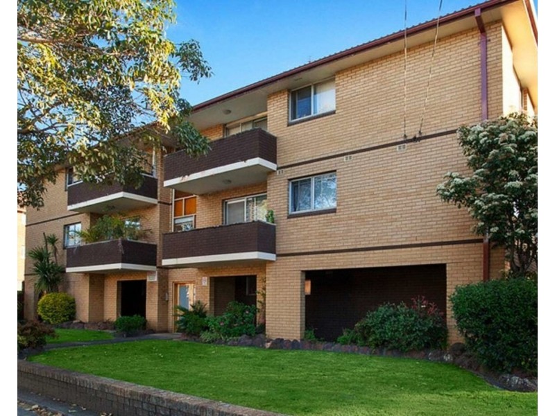 2/76 The Boulevard, Lakemba NSW 2195