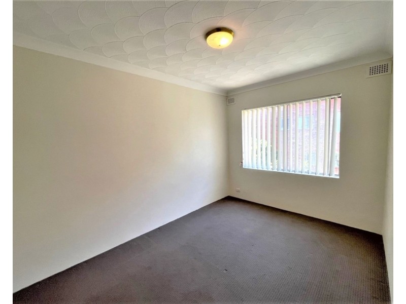 2/76 The Boulevard, Lakemba NSW 2195