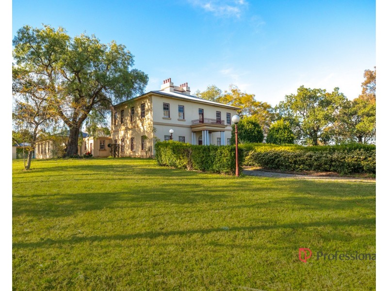 14 Horningsea Park Drive, Horningsea Park NSW 2171