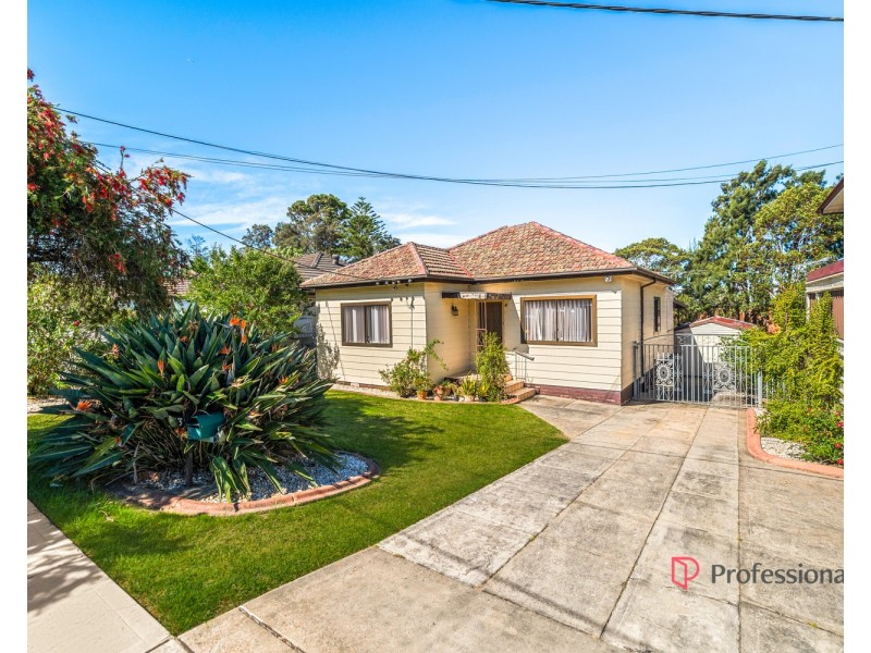43 Dudley Road, Guildford NSW 2161