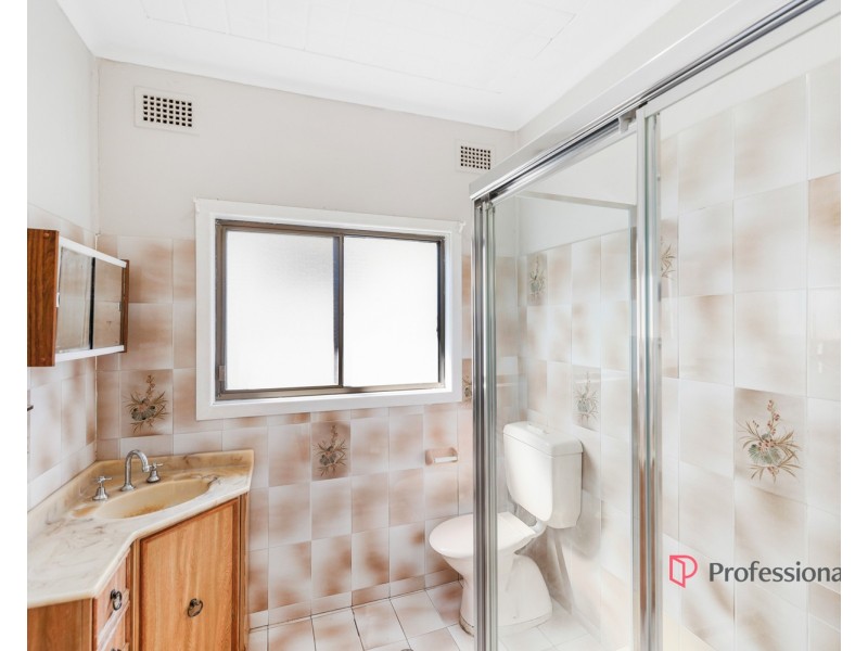43 Dudley Road, Guildford NSW 2161
