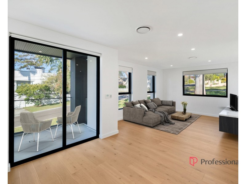 11B Venetia Street, Sylvania NSW 2224