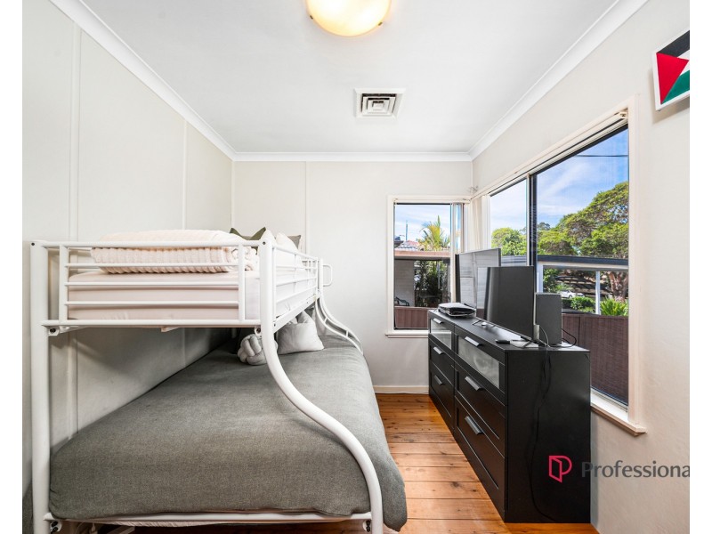 8 Lambert Street, Yagoona NSW 2199