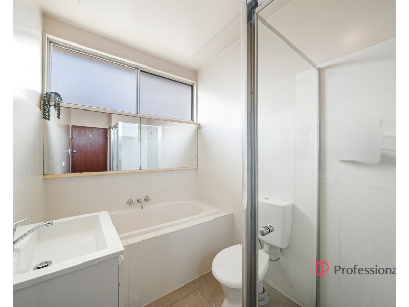 8 Lambert Street, Yagoona NSW 2199