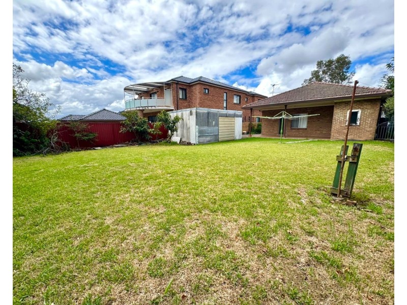 77 Quigg Street, Lakemba NSW 2195