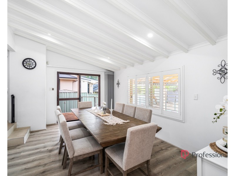 48 Amaroo Avenue, Georges Hall NSW 2198