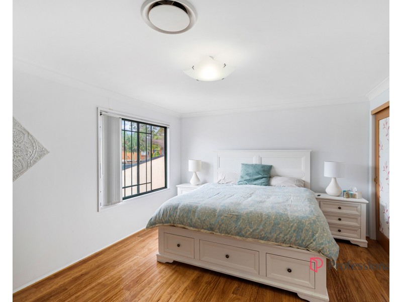 48 Amaroo Avenue, Georges Hall NSW 2198