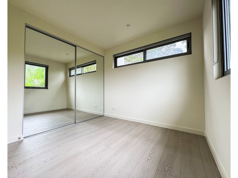 C404/2 Rowe Drive, Potts Hill NSW 2143