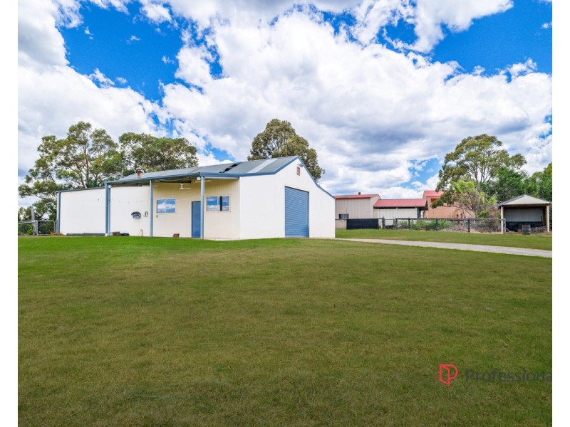 91 Daley Close, The Oaks NSW 2570