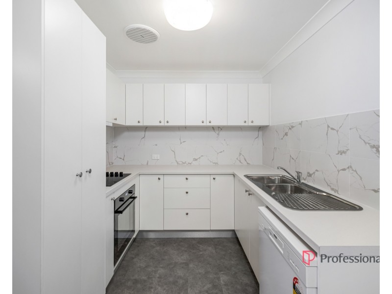 28/125 Meredith Street, Bankstown NSW 2200