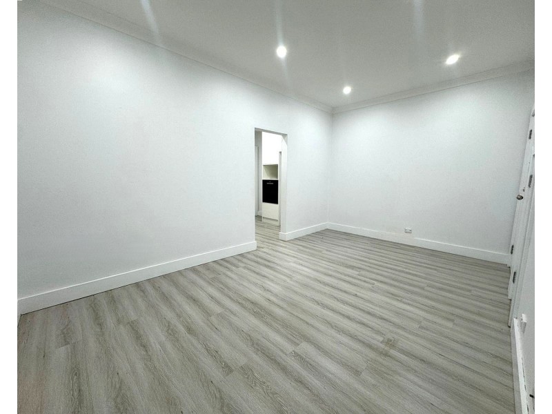 3/171 Waterloo Road, Greenacre NSW 2190