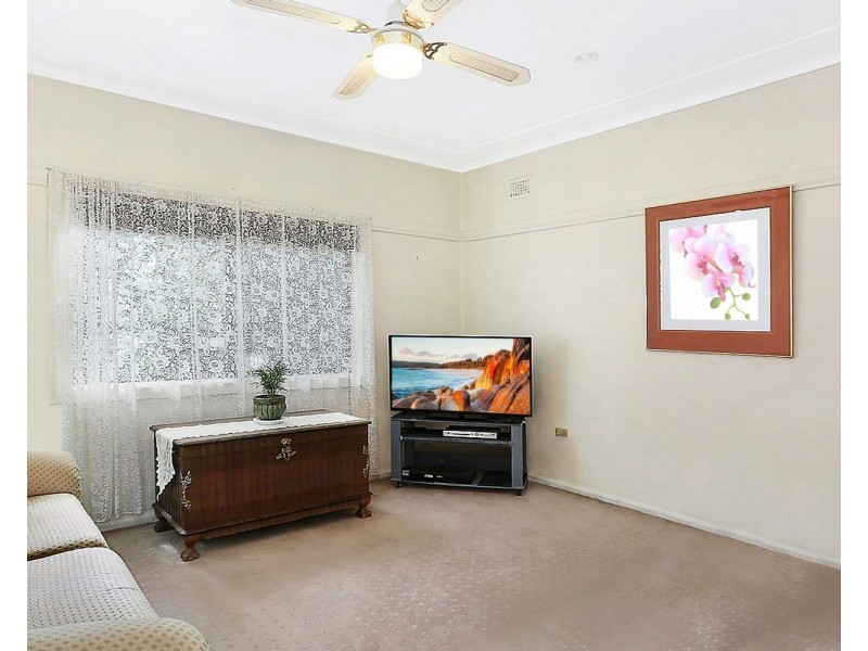 105 Arab Road, Padstow NSW 2211