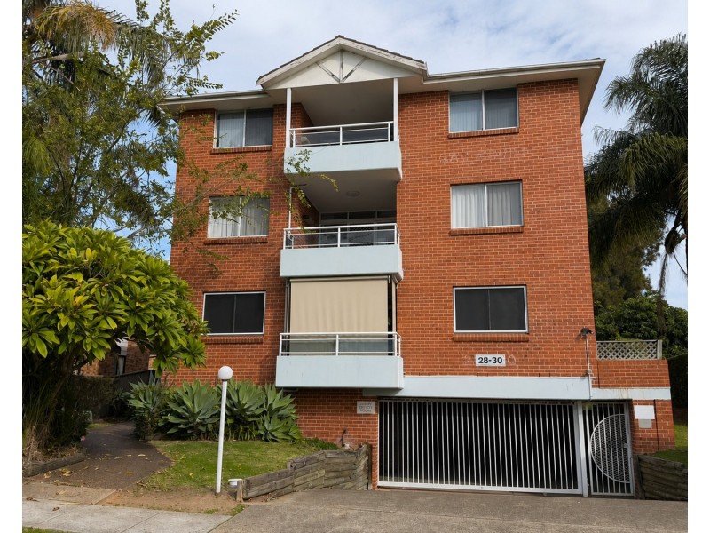 3/28 White Avenue, Bankstown NSW 2200