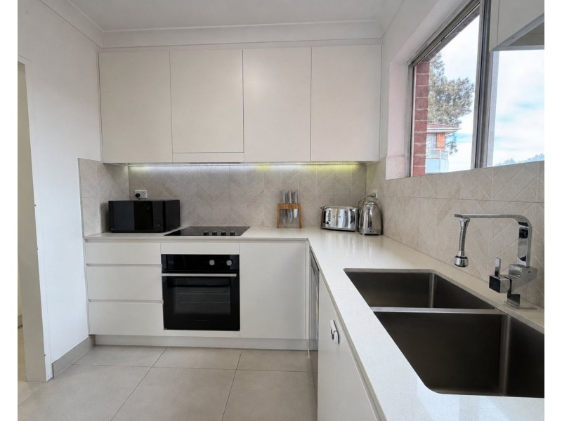 3/28 White Avenue, Bankstown NSW 2200