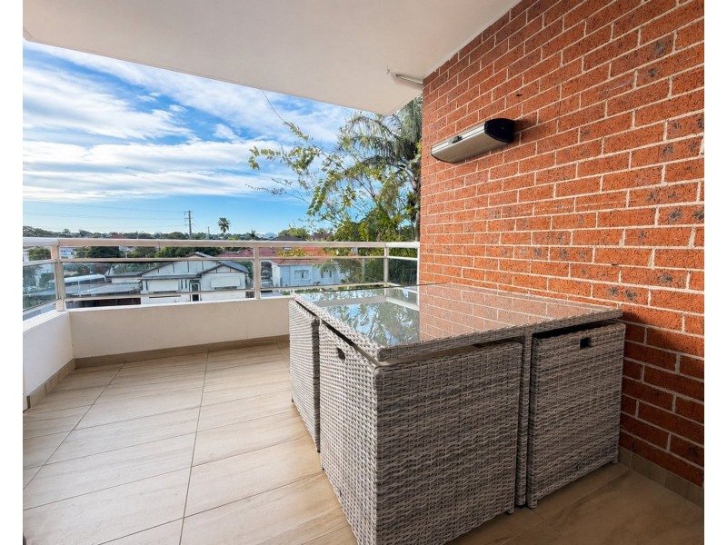 3/28 White Avenue, Bankstown NSW 2200