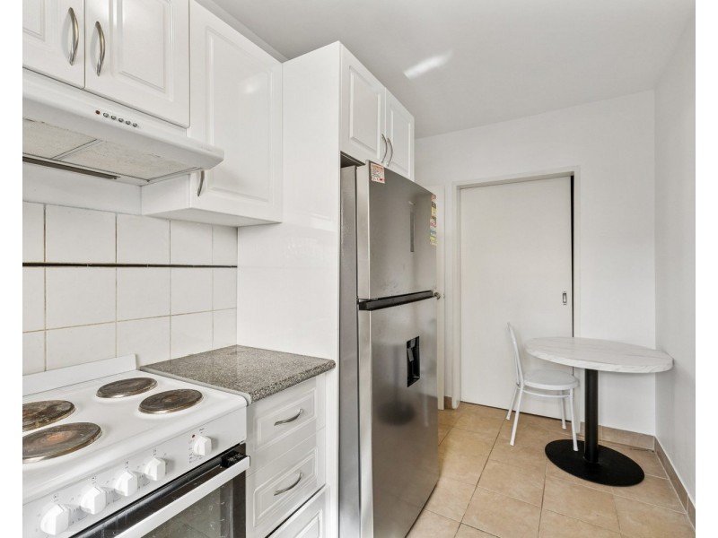 1/8 Drummond Street, Warwick Farm NSW 2170