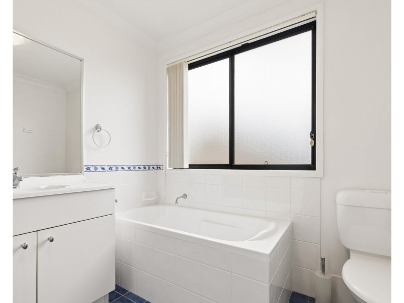 4 & 4A Koonawarra Street, Villawood NSW 2163