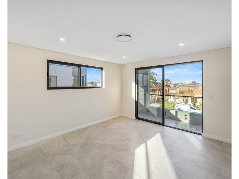 31A  Clarence Street, Condell Park NSW 2200