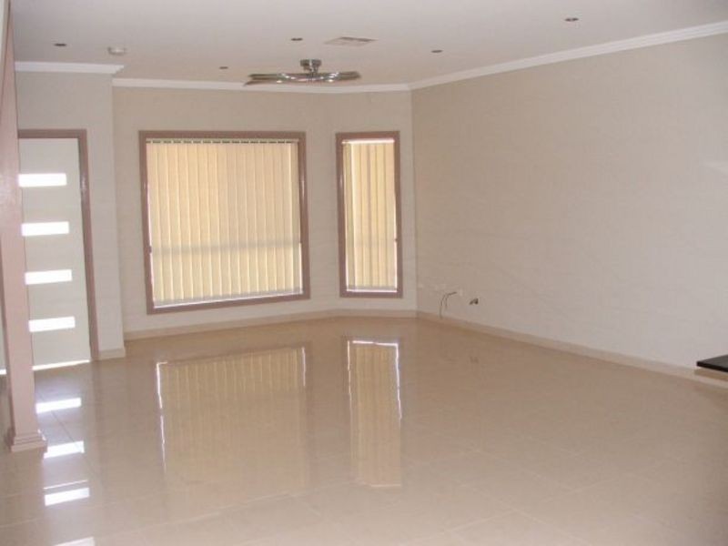 3 / 12-14 Lancaster Avenue, Punchbowl NSW 2196