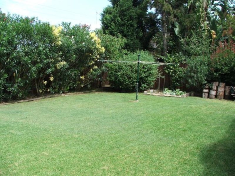 20 Balanada Avenue, Chipping Norton NSW 2170