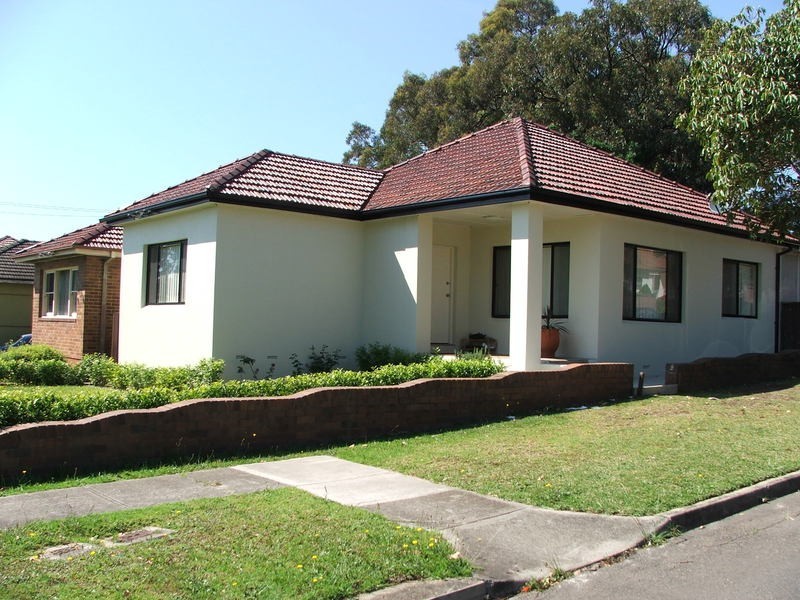 Greenacre NSW 2190