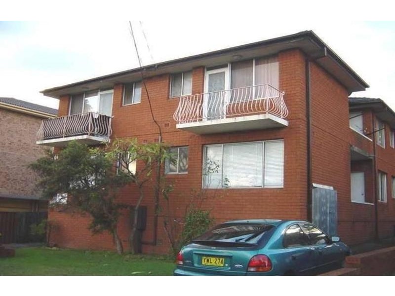 1/49 Wangee Road, Lakemba NSW 2195