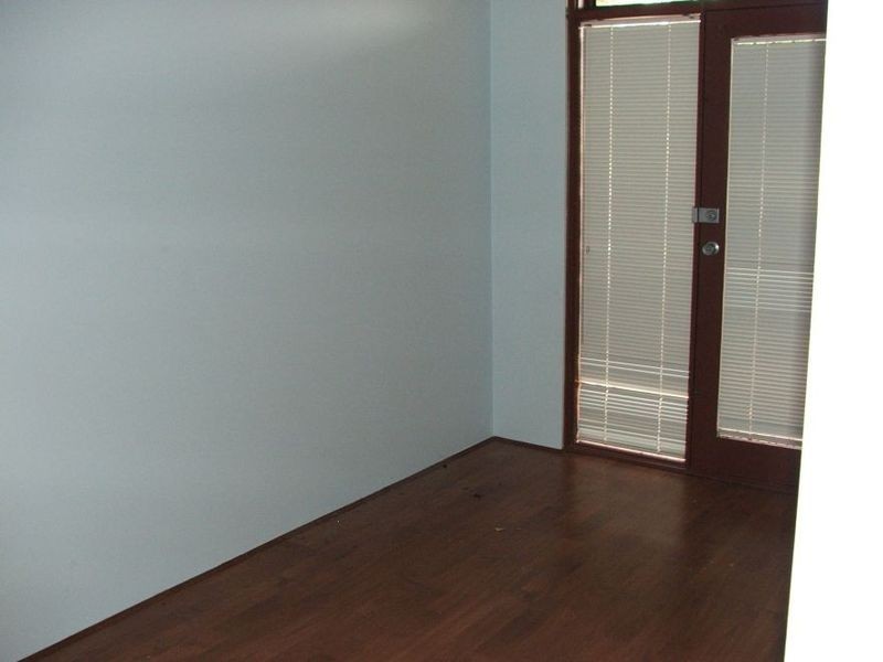 8/166 Greenacre Road, Bankstown NSW 2200