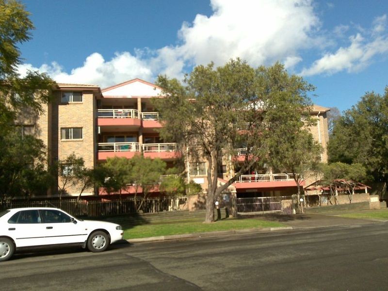 13/19-23 Milton Street, Bankstown NSW 2200