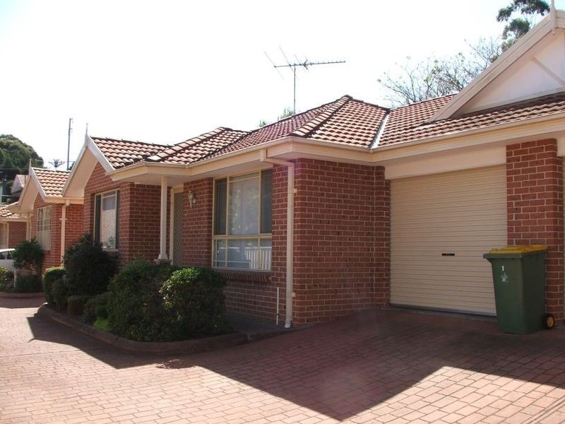 2/29 Taylor Street, Condell Park NSW 2200
