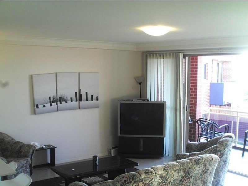 11/548-556 Woodville Road, Guildford NSW 2161