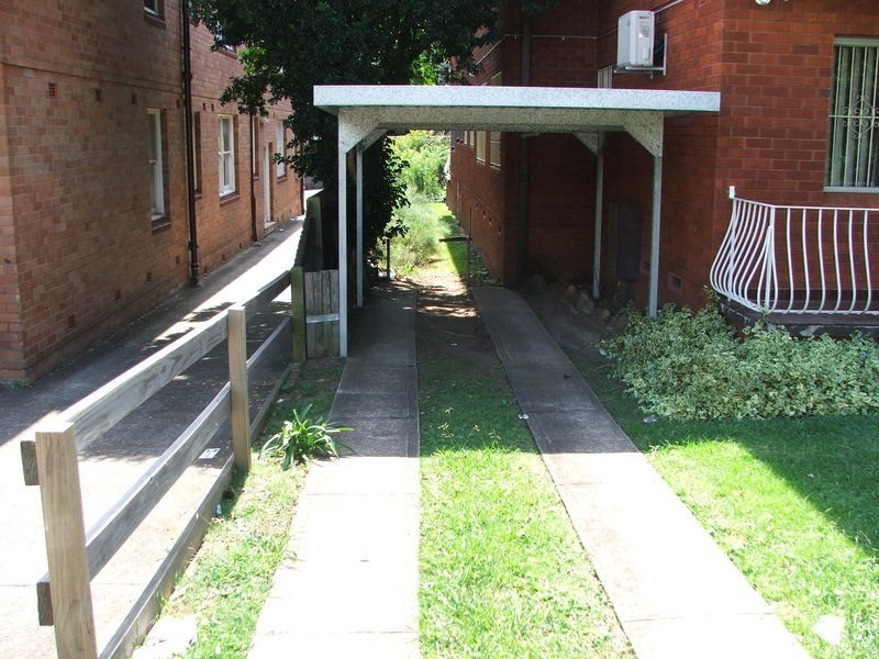 2/9 Myee Street, Lakemba NSW 2195