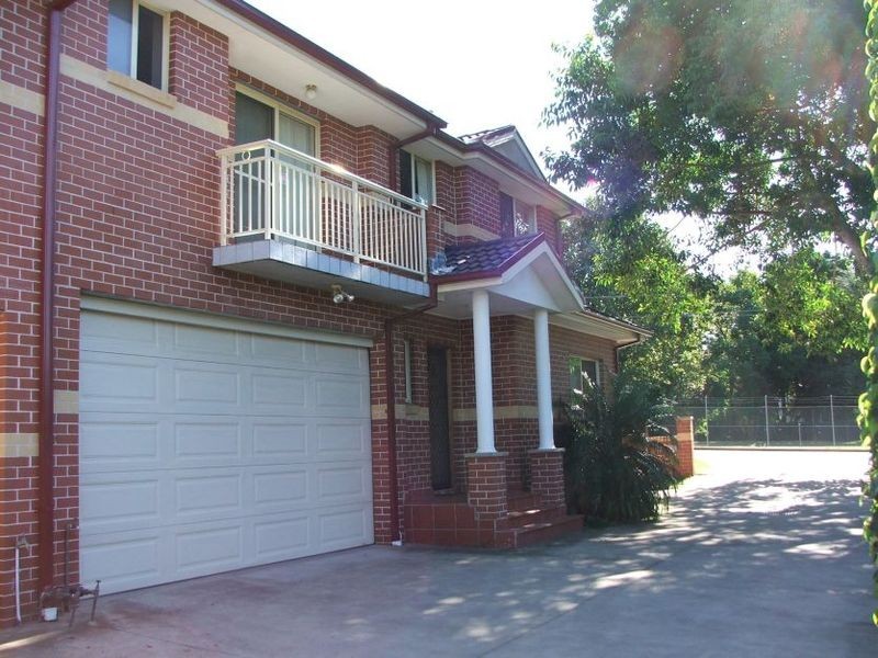 1/29 Prairie Vale Road, Bankstown NSW 2200