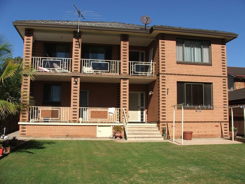 16 Buist Street, Yagoona NSW 2199