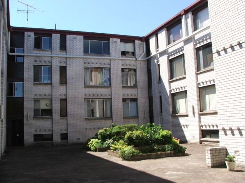 11/166 Greenacre Road, Bankstown NSW 2200