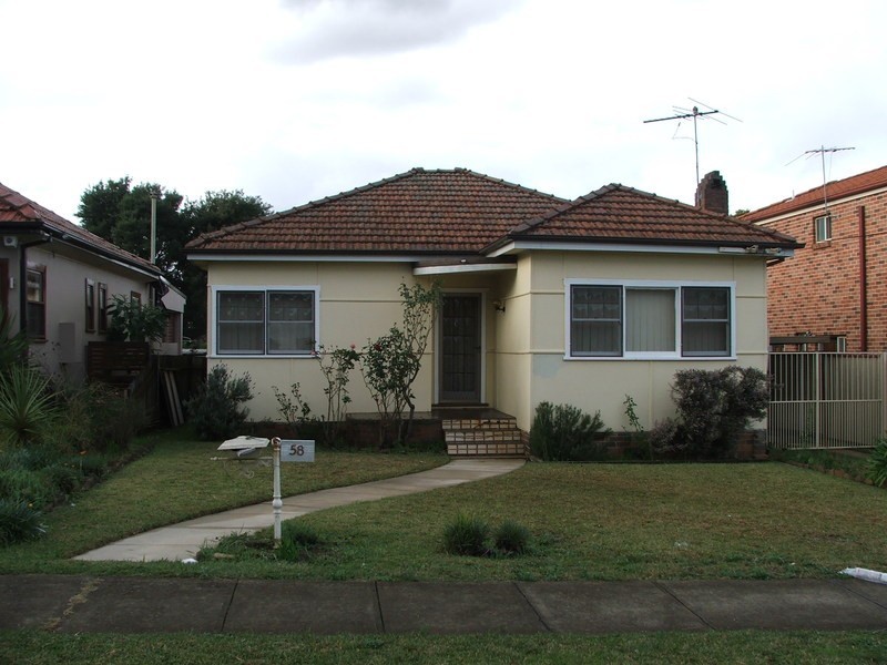 58 Gleeson Avenue, Condell Park NSW 2200