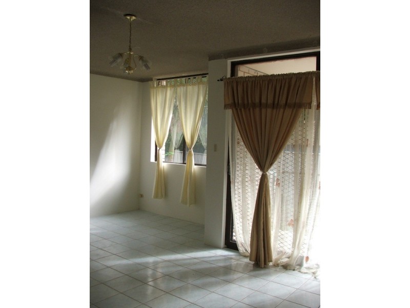 1/168 Greenacre Road, Bankstown NSW 2200