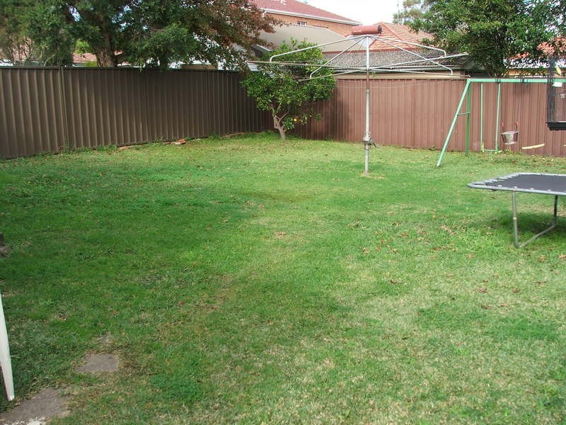 7 Glenn Place, Yagoona NSW 2199