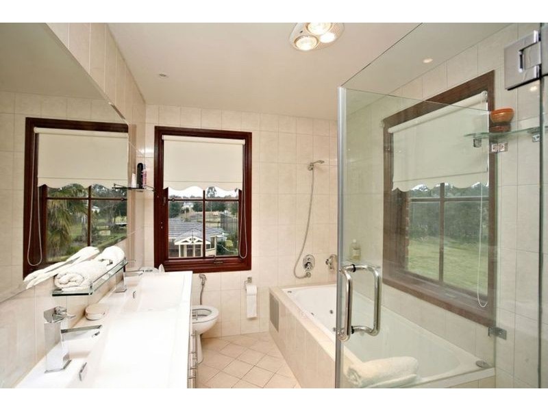 16 Cubitt Drive, Denham Court NSW 2565